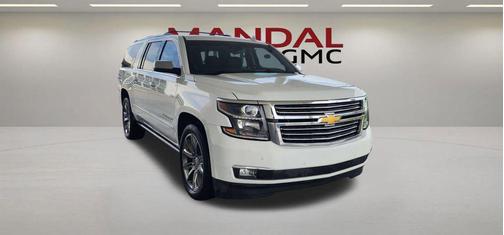 Summit White 2017 Chevrolet Suburban Premier