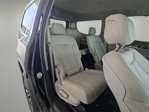 2024 Jeep Wagoneer Series II 4x2