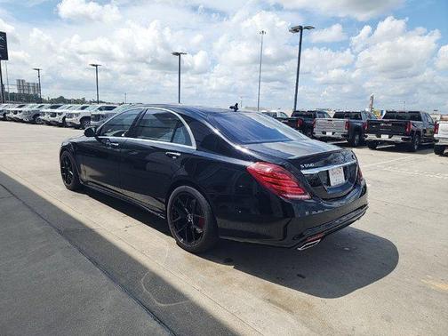 2014 Mercedes-Benz S-Class S 550