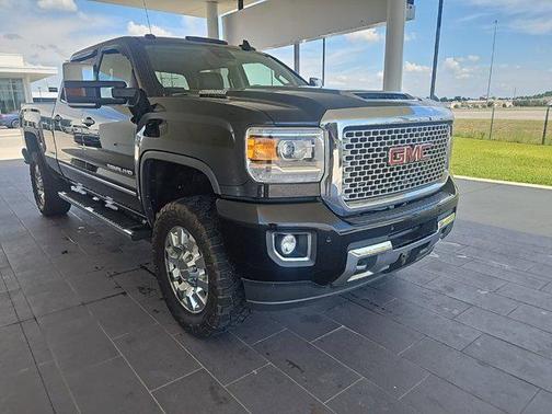 2017 GMC Sierra 2500 Denali