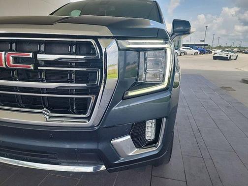 2021 GMC Yukon XL SLT