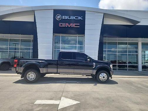 2022 Ford F-450 King Ranch