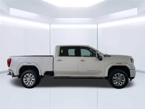 White Frost Tricoat 2023 GMC Sierra 3500 Denali