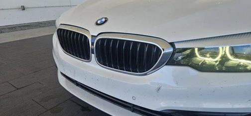 2019 BMW 530 i