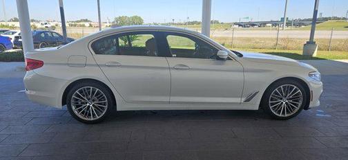 2019 BMW 530 i