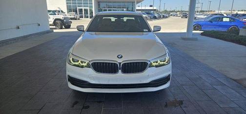 2019 BMW 530 i