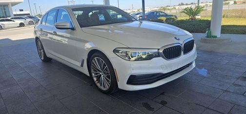 2019 BMW 530 i