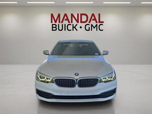 2019 BMW 530 i