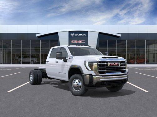 Summit White 2026 GMC Sierra 3500 Base