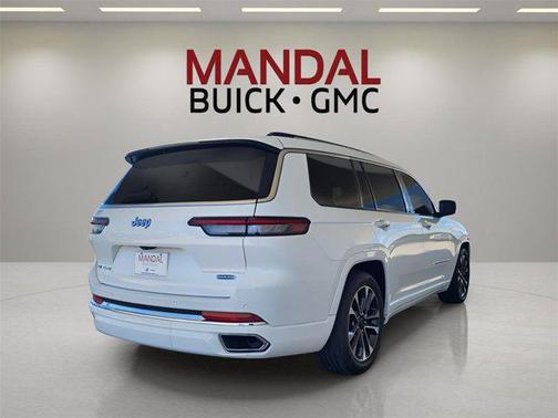 2022 Jeep Grand Cherokee L Overland