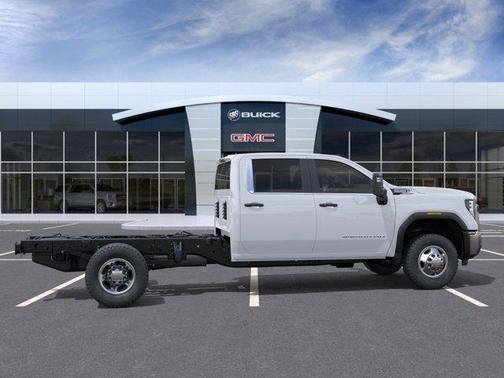 Summit White 2026 GMC Sierra 3500 Base