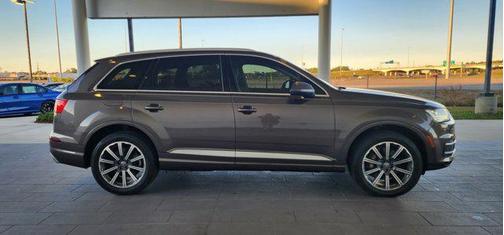 2017 Audi Q7 3.0T Premium