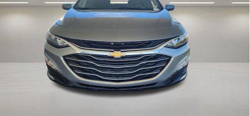 Sterling Gray Metallic 2024 Chevrolet Malibu FWD 1LT