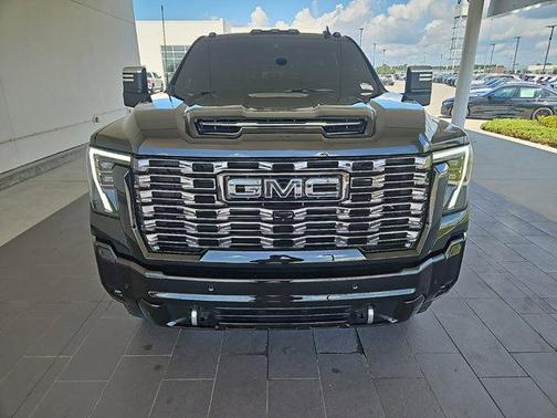 2025 GMC Sierra 3500 Denali