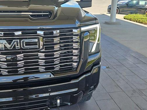 2025 GMC Sierra 3500 Denali