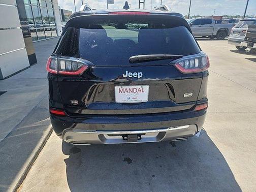 2019 Jeep Cherokee Overland