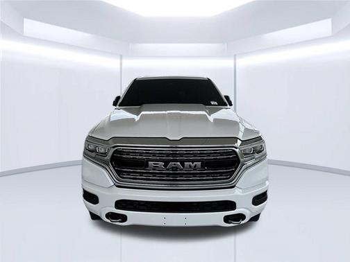 Bright White Clearcoat 2020 RAM 1500 Limited