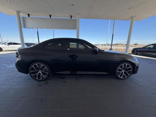 2024 BMW 230 230i