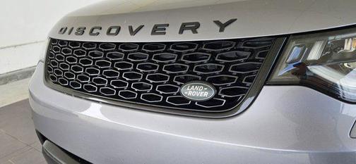 2020 Land Rover Discovery Landmark Edition