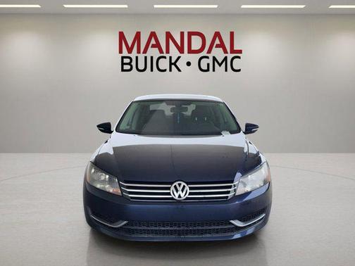 2012 Volkswagen Passat 2.5 SE