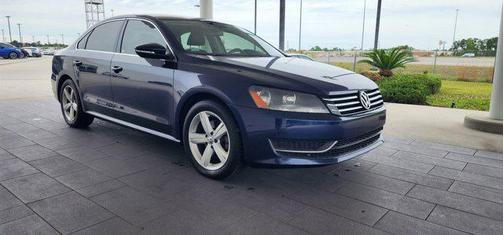 2012 Volkswagen Passat 2.5 SE