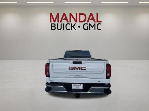 Summit White 2023 GMC Sierra 1500 SLT