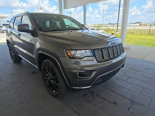 2019 Jeep Grand Cherokee Altitude