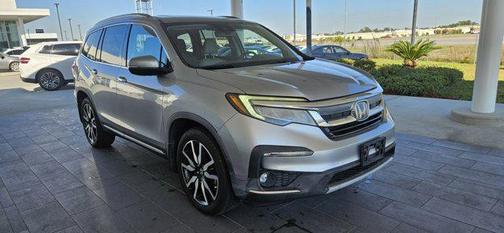 2019 Honda Pilot Touring 8-Passenger