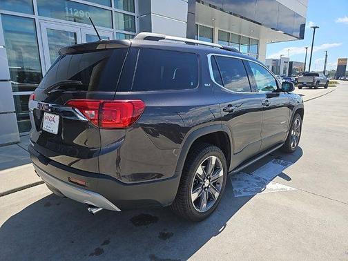 2017 GMC Acadia SLT-2