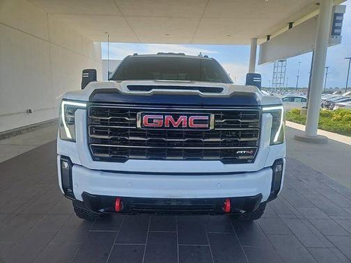 2024 GMC Sierra 2500 AT4
