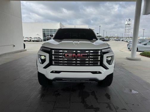2025 GMC Canyon Denali