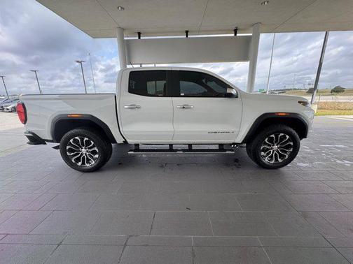 2025 GMC Canyon Denali