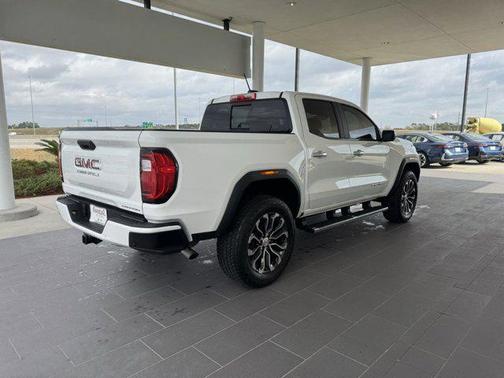 2025 GMC Canyon Denali