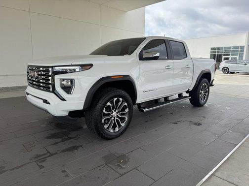 2025 GMC Canyon Denali