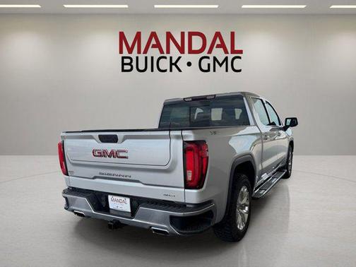 Quicksilver Metallic 2019 GMC Sierra 1500 SLT