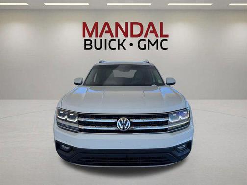 Pure White 2020 Volkswagen Atlas 3.6L SE w/Technology