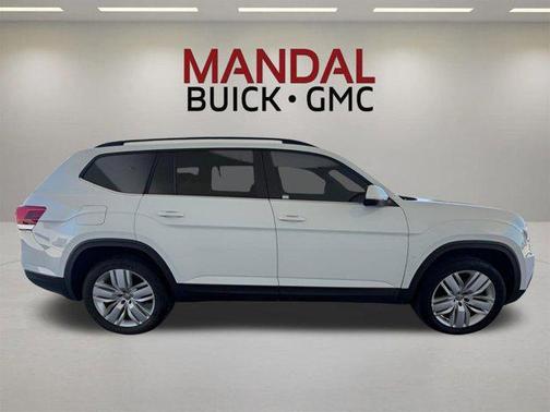 Pure White 2020 Volkswagen Atlas 3.6L SE w/Technology