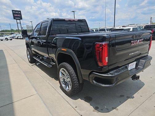 2020 GMC Sierra 2500 Denali
