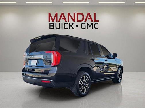 2022 GMC Yukon 4WD AT4