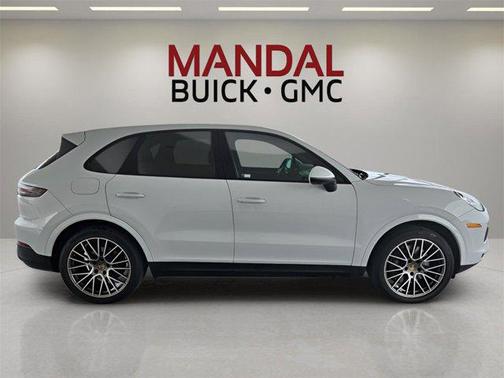 2023 Porsche Cayenne Cayenne