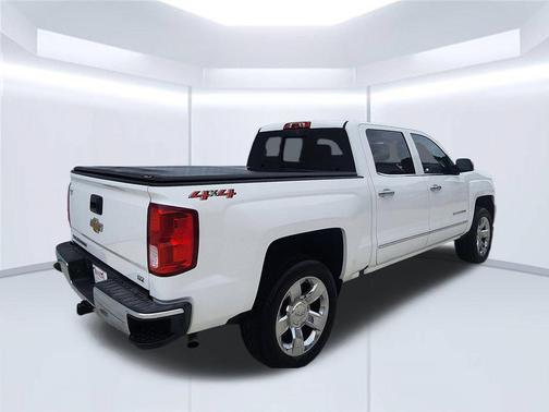 Summit White 2018 Chevrolet Silverado 1500 LTZ