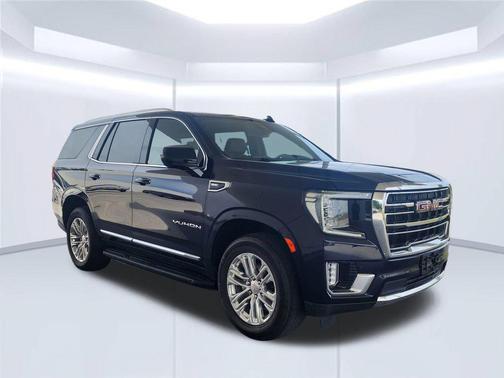 Midnight Blue Metallic 2023 GMC Yukon SLT