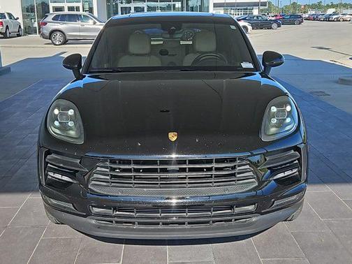 2020 Porsche Macan Base