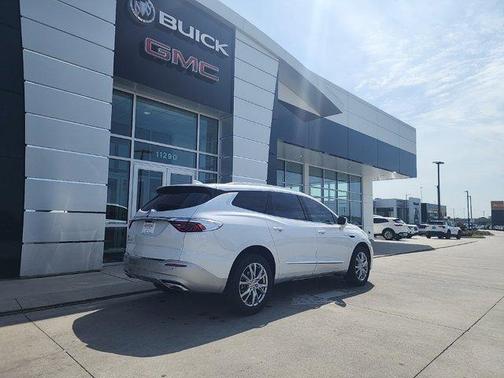 2023 Buick Enclave Premium FWD
