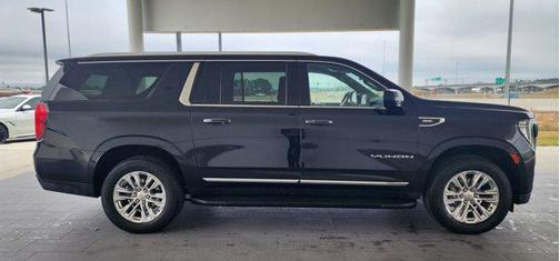 2024 GMC Yukon XL SLT