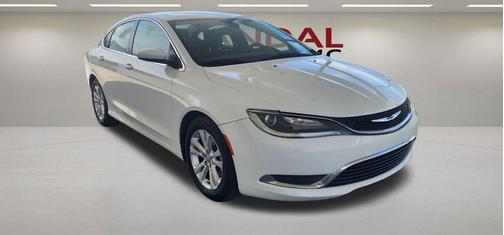Bright White Clearcoat 2016 Chrysler 200 Limited