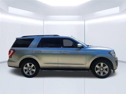Iconic Silver Metallic 2020 Ford Expedition XLT