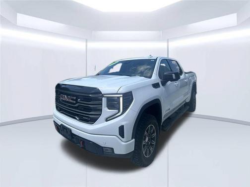 Summit White 2025 GMC Sierra 1500 AT4