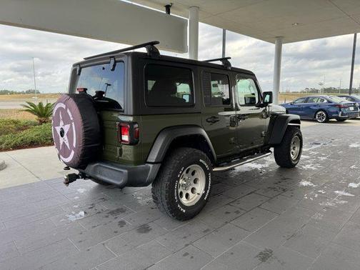 2022 Jeep Wrangler Unlimited Sport