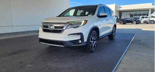 2019 Honda Pilot Touring 8-Passenger